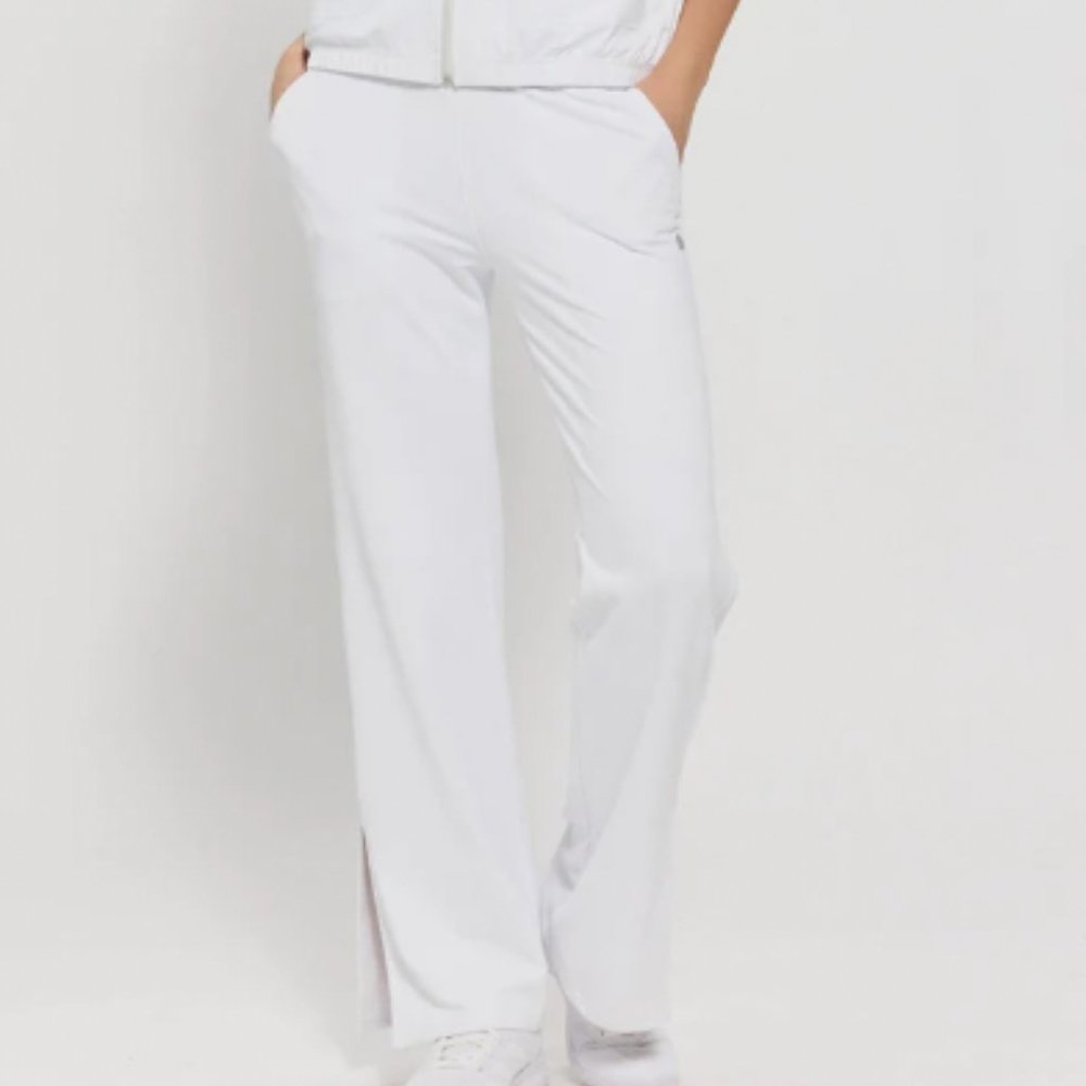 SALE!! Brand new with tags Lija wide leg pants with side slits